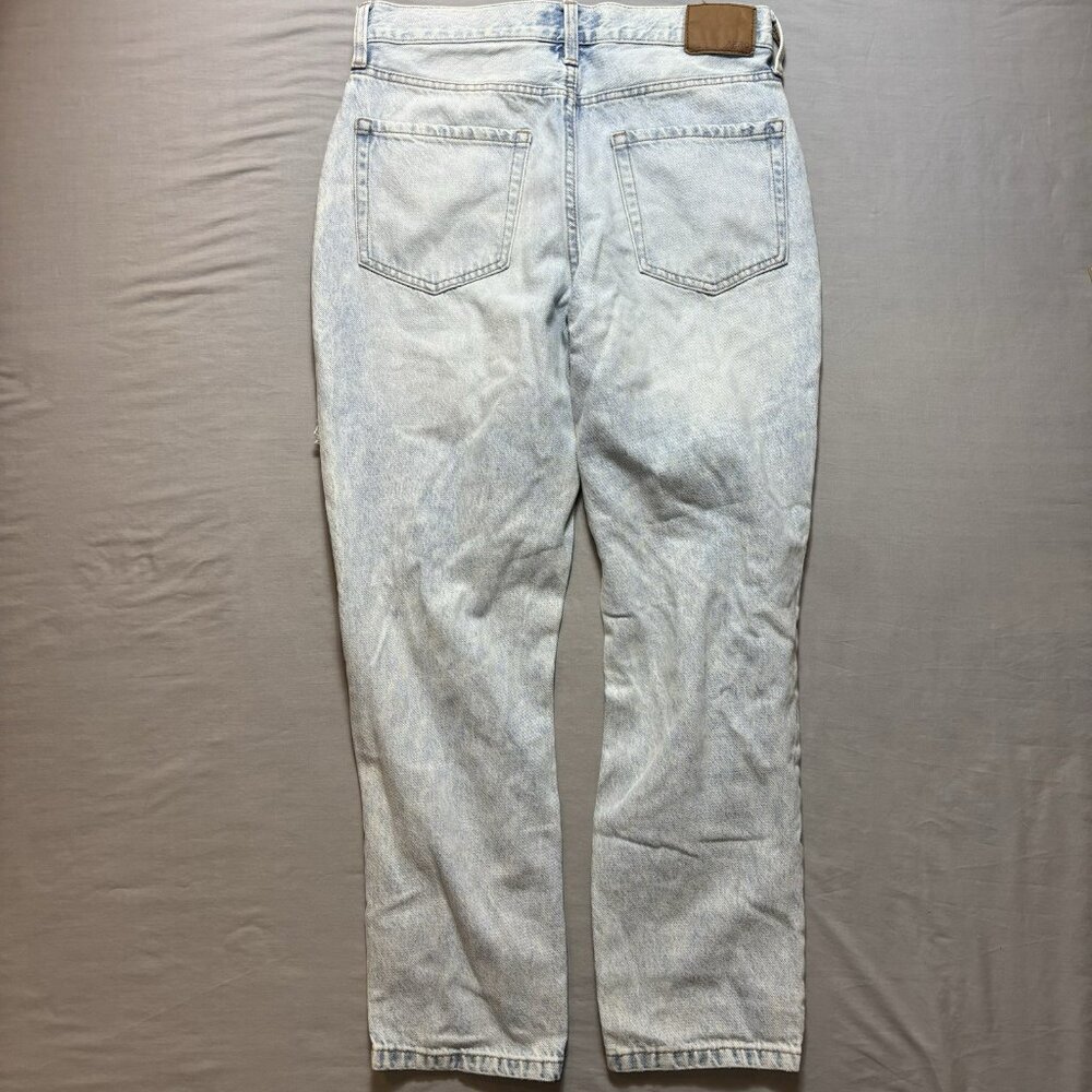Brand New Aeropostale Size 6 Light Wash “Mom Jeans” - Picture 4 of 8